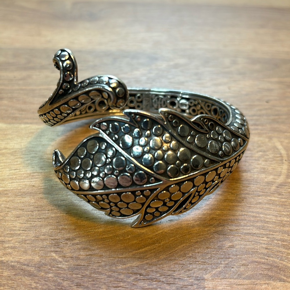 John Hardy Ayu Silver Leaf and Vine Cuff - Picture 2 of 6